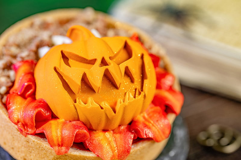 Mnsshp Headlesshorsemantreat