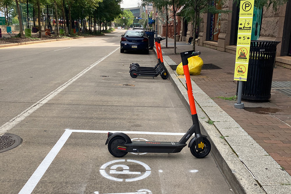 Here's How Pittsburgh Is Handling the "Growing Pains" of Spin Scooters