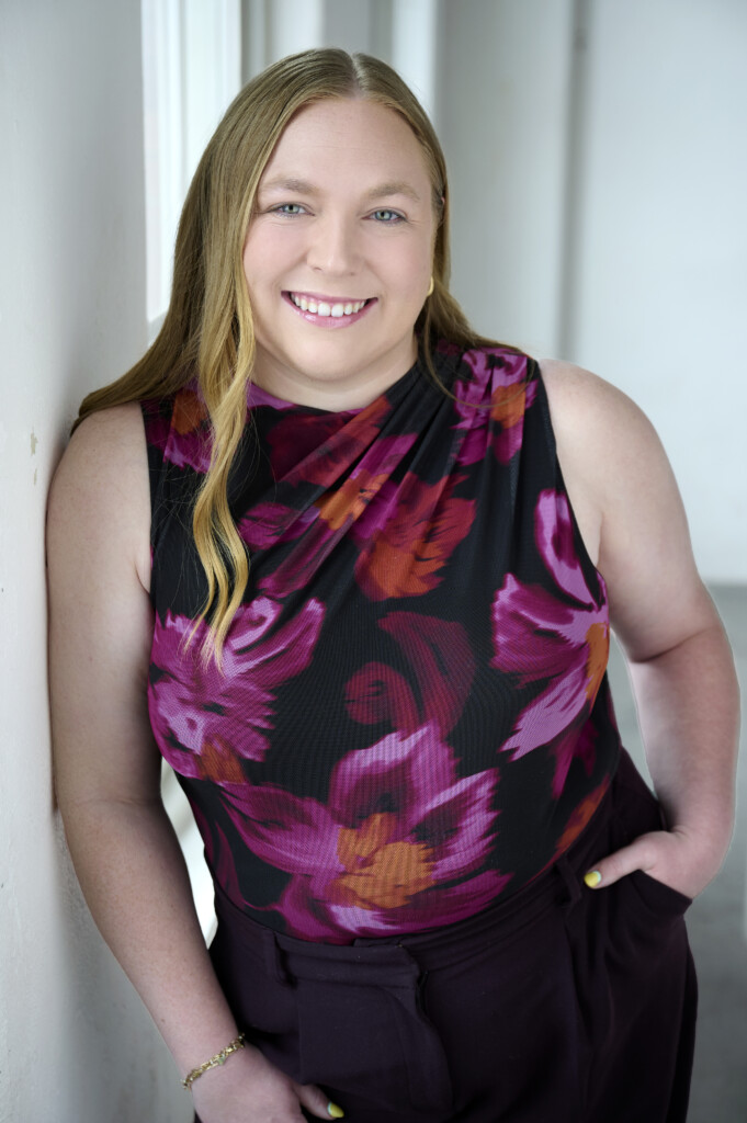 260610 Pghmag Staffheadshots Caite Dsc 0328r