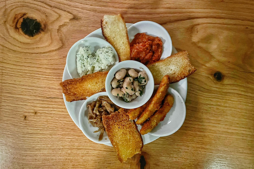 Restaurant Returns A Refreshed Butterjoint is Ready to Emerge