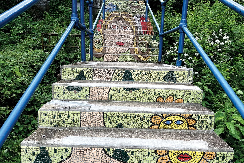 Mosaic Steps Jul22