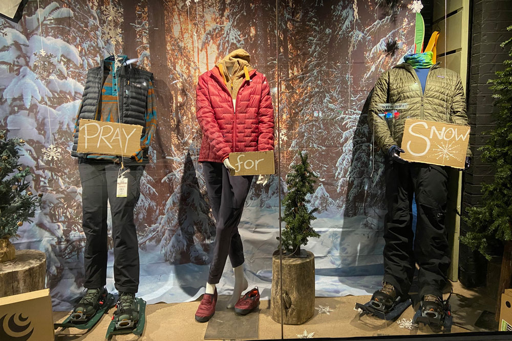 Window At 3 Rivers Outdoors Co