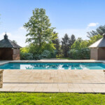 301 Fairview Rd 50