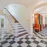 301 Fairview Rd 8