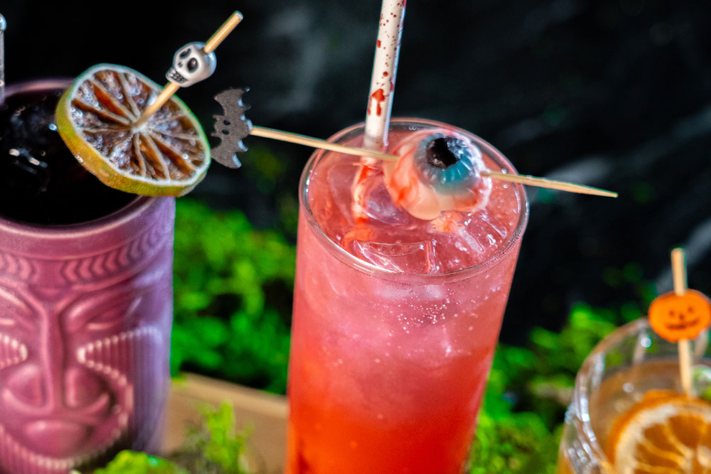 2 Halloween Cocktails08548