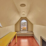 110 Pius St 046