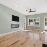 719 E 11th Ave 9
