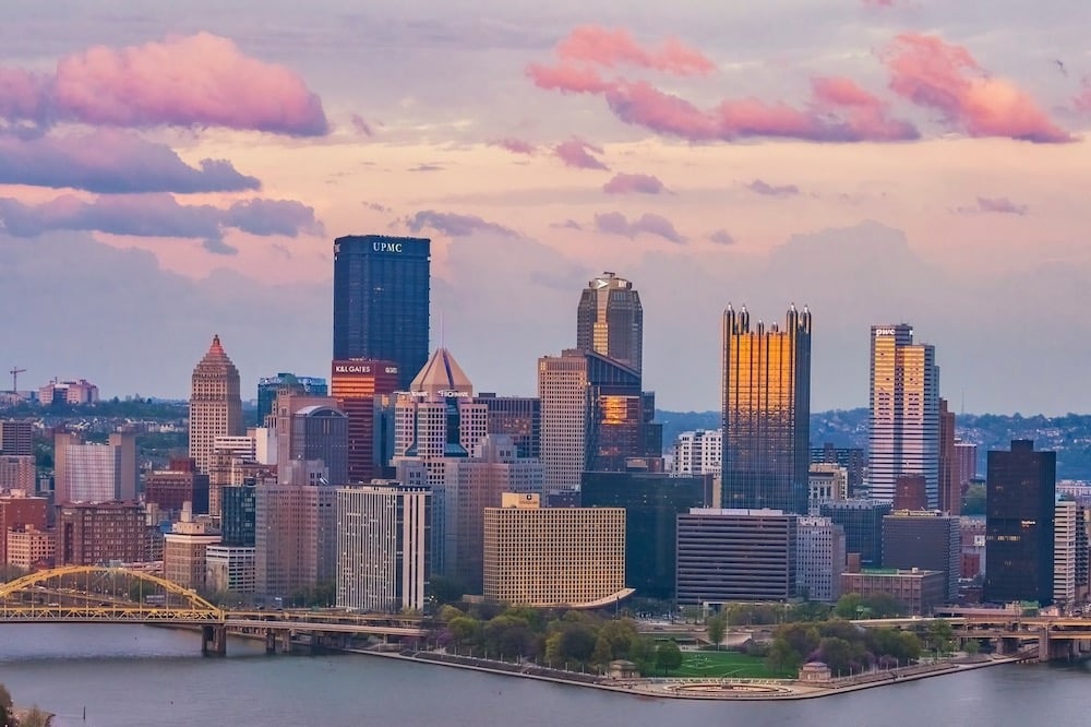 Downtown Pittsburgh Dave Dicello