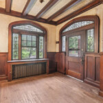 11 Web Or Mls E 11th Ave S1907 011