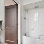 28 Web Or Mls E 11th Ave S1907 028