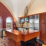 19 Kitchen