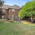 411 Sunset Dr 52