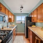 4613 Carlton Street 11