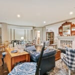 2132 Sarah Street 20