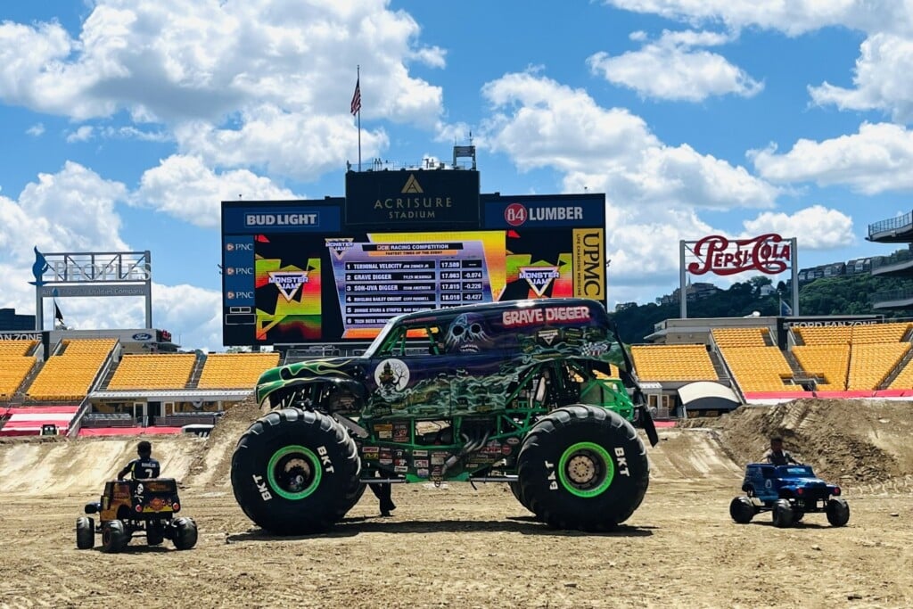 Monsterjampowerwheelsmain
