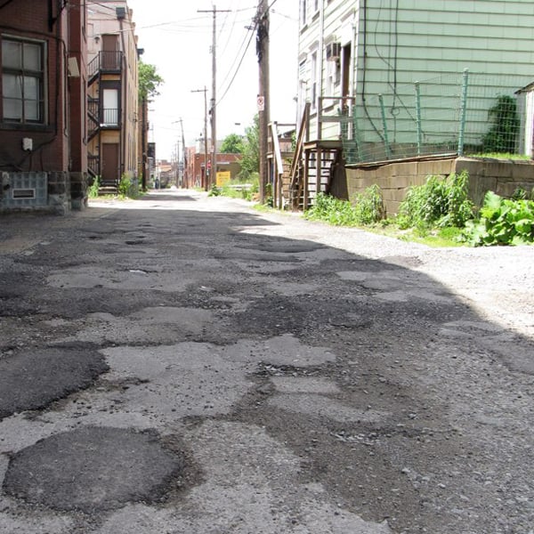 Cold Weather Delays Pittsburgh's Pothole Blitz | Pittsburgh Magazine