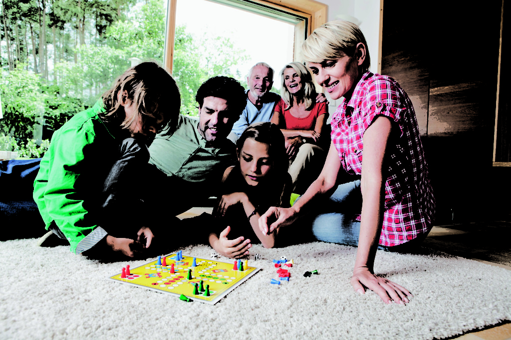 Spending Time Together Benefits Of Family Time Pittsburgh Parent