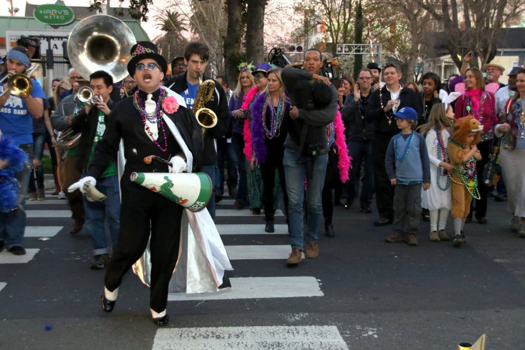 mardi gras parade bands