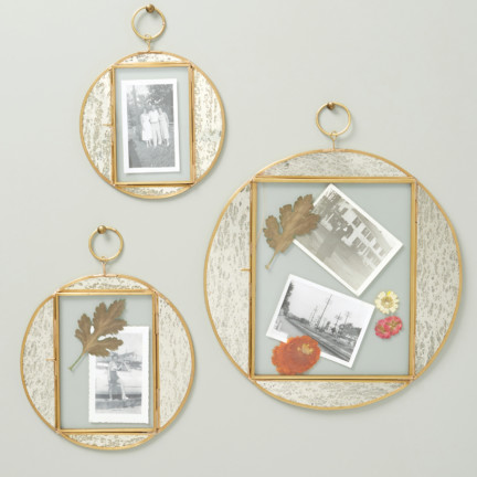 estelle-hanging-frames-anthropologie