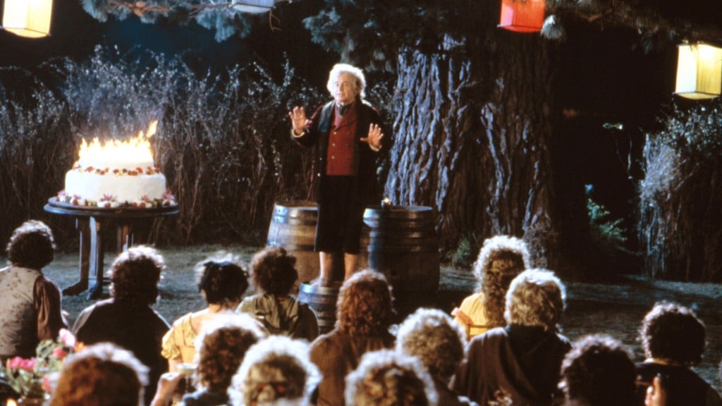 The Lord Of The Rings: The Fellowship Of The Ring, Ian Holm As Bilbo Baggins, 2001