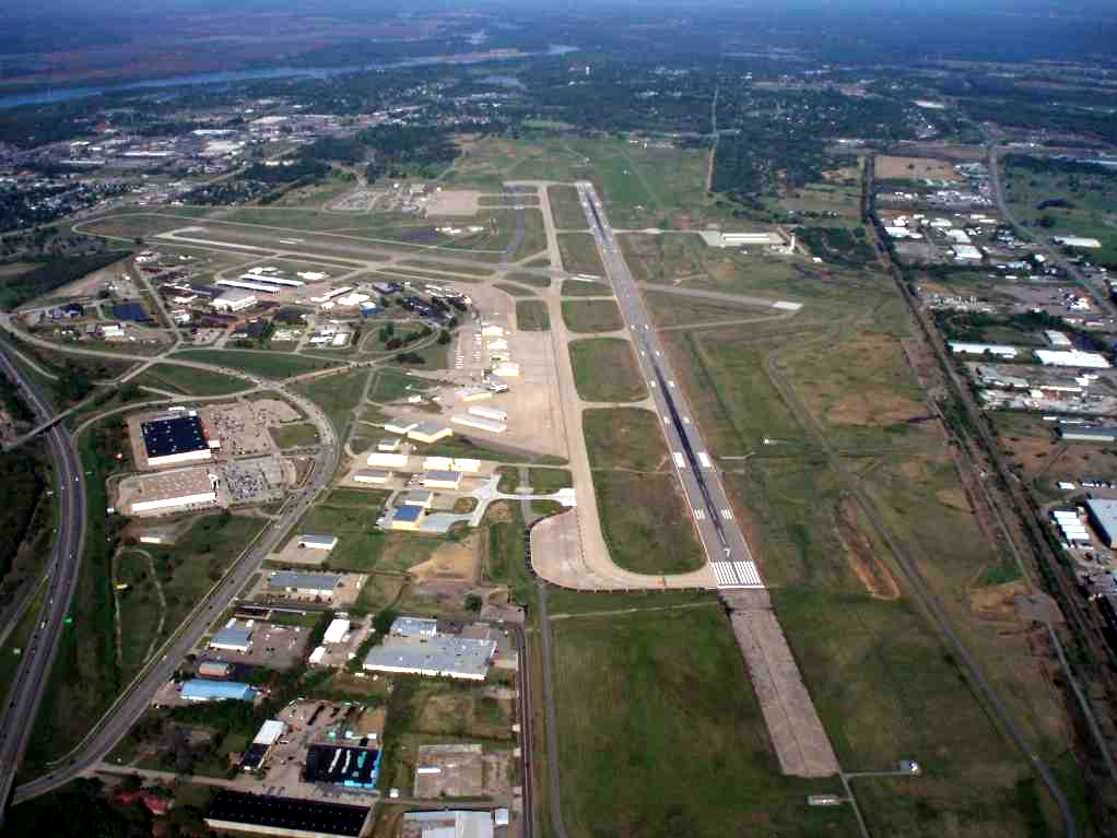 Fort Smith Airport