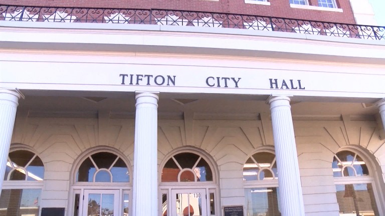 Tifton City Hall