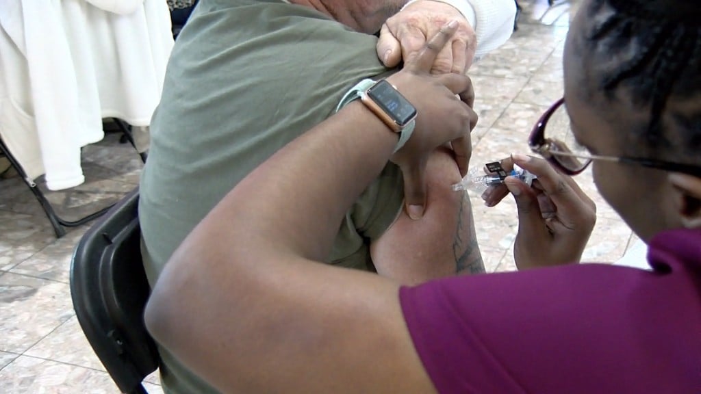 Getting The Flu Shot Now May Prevent Having 2 Deadly Viruses At Once