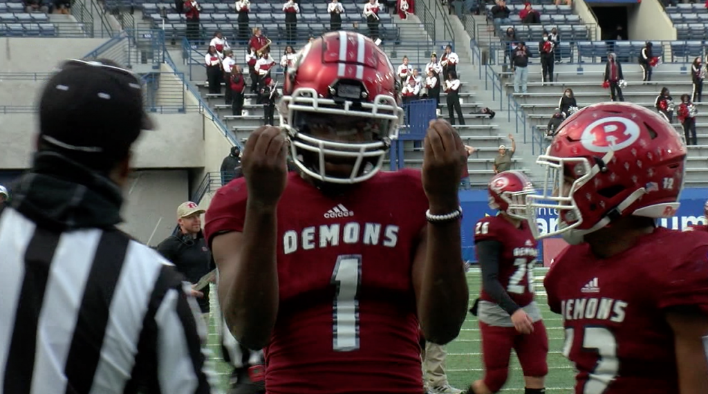 Wednesday Night Football Frenzy Warner Robins Wins 5a Title