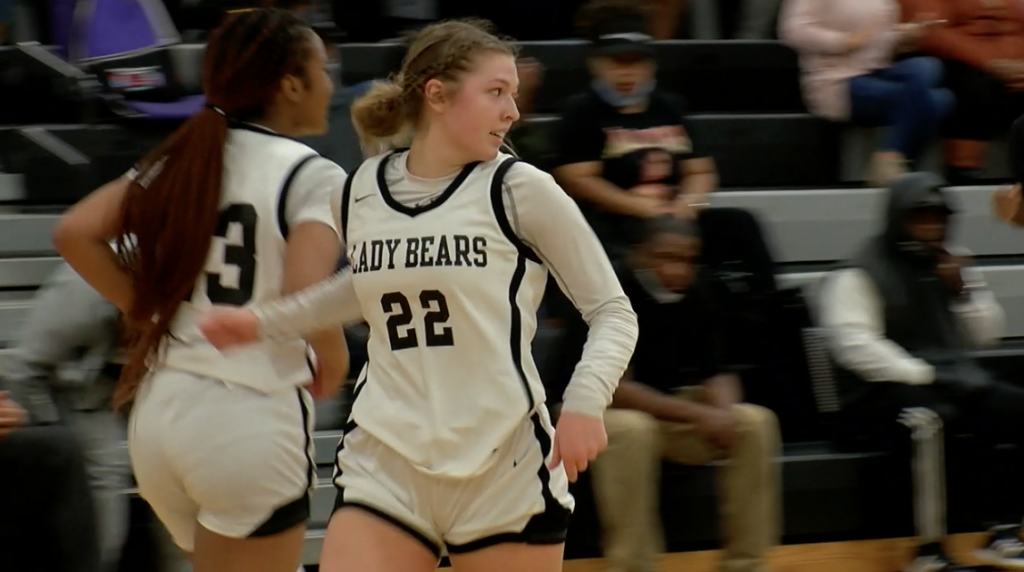 Lee County Basketball Splits Road Games In Houston County