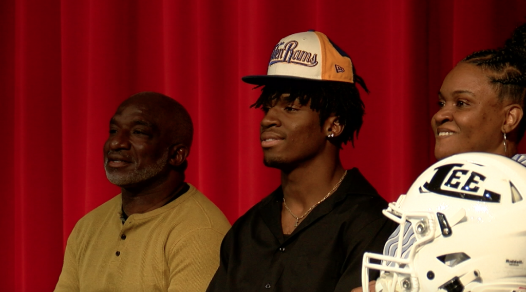 Players Across South Georgia Sign National Letters Of Intent