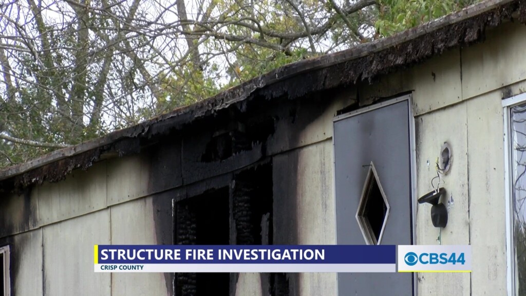 Authorities Respond To Late Night Crisp County Structure Fire