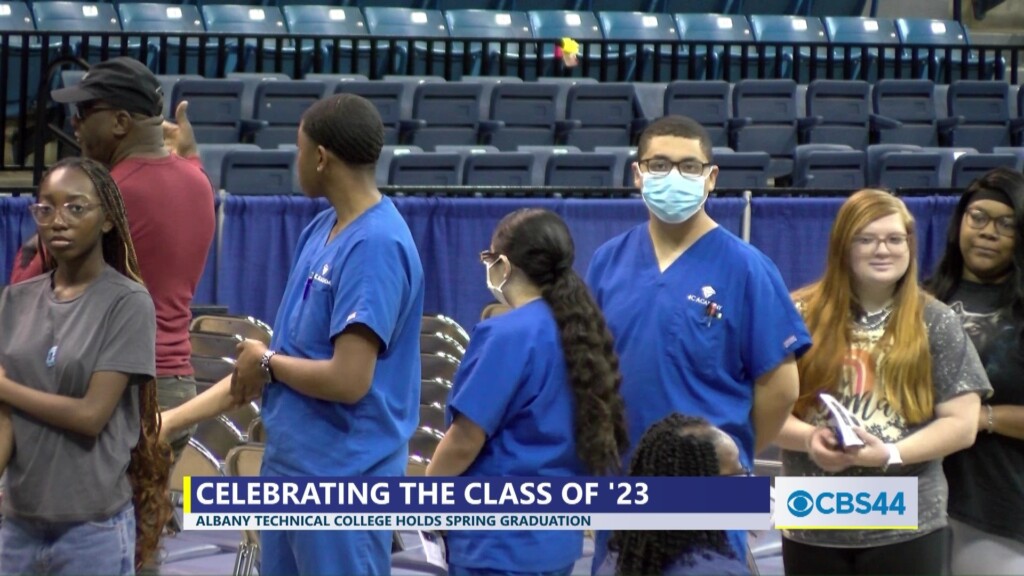 Albany Technical College Holds Spring Graduation