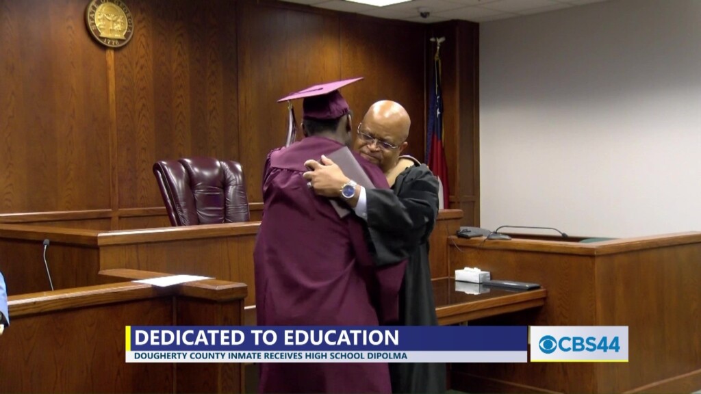 Dougherty County Inmate Receives His Diploma