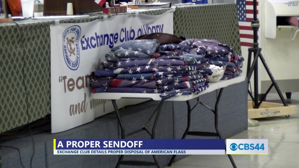 Albany Exchange Club, American Legion Post 30 Hold American Flag Disposal Event