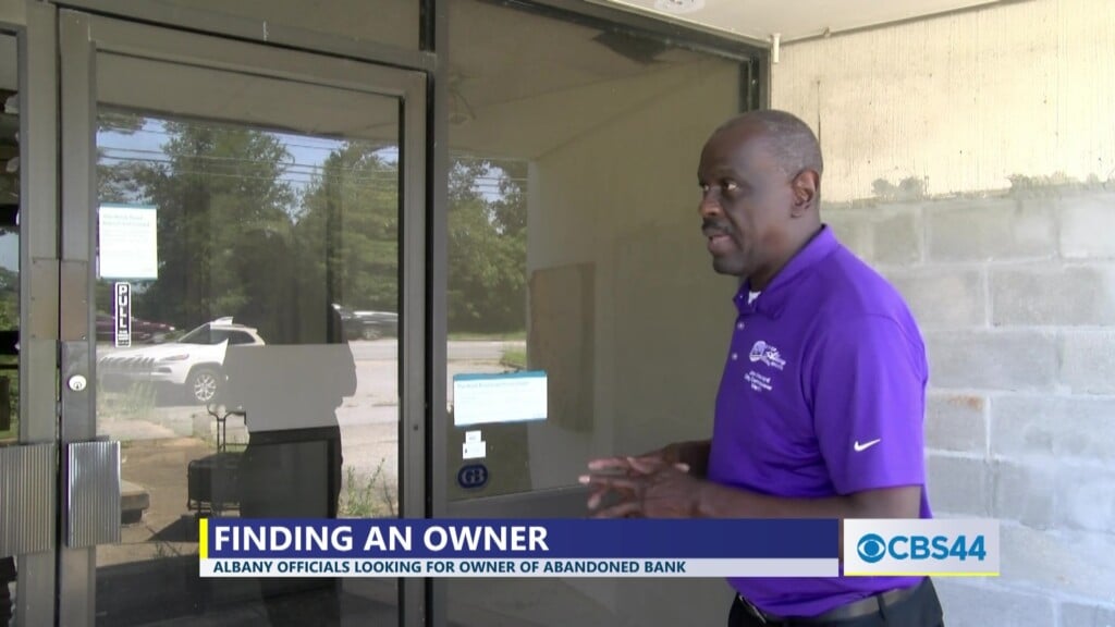 Albany Officials Looking For Owner Of Abandoned Bank