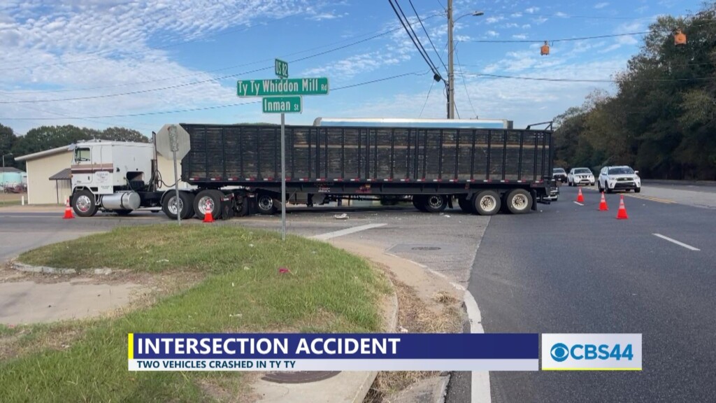 Two Vehicle Crash In Ty Ty