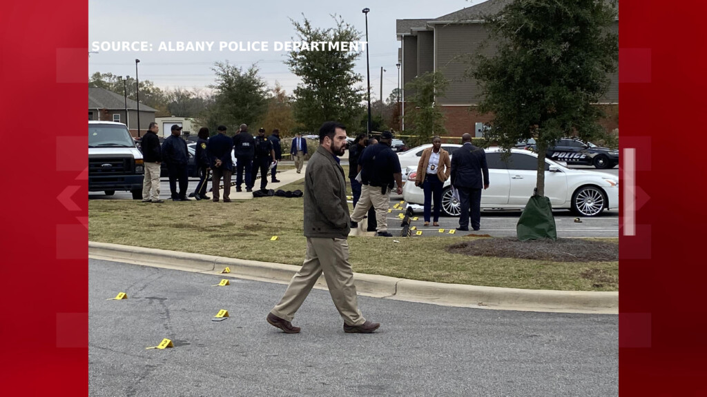Apd Woodland Apartment Shooting
