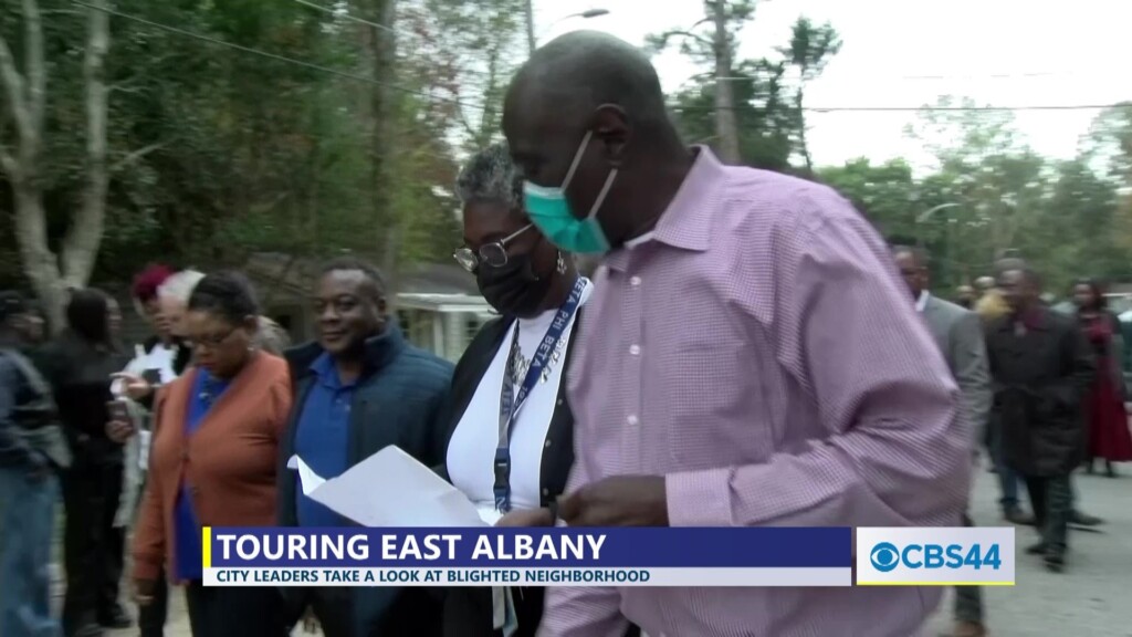 City Leaders Tour Blighted Neighborhood, Dilapidated Properties In East Albany