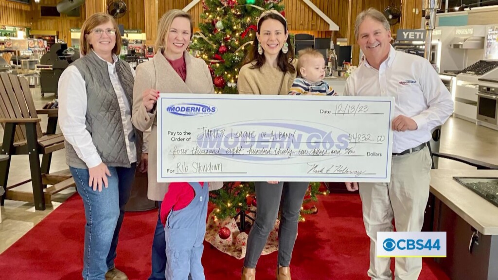 Modern Gas Company’s ‘rib Showdown’ Raises Funds In Support Of The Junior League Of Albany