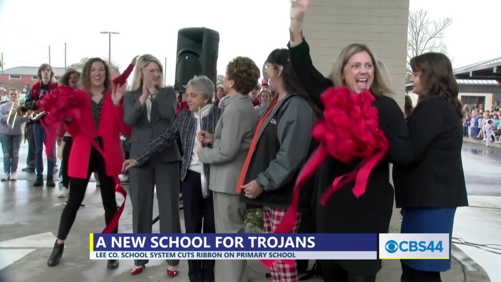 Lee Co. School System Holds Ribbon Cutting On Newly Renovated Primary School