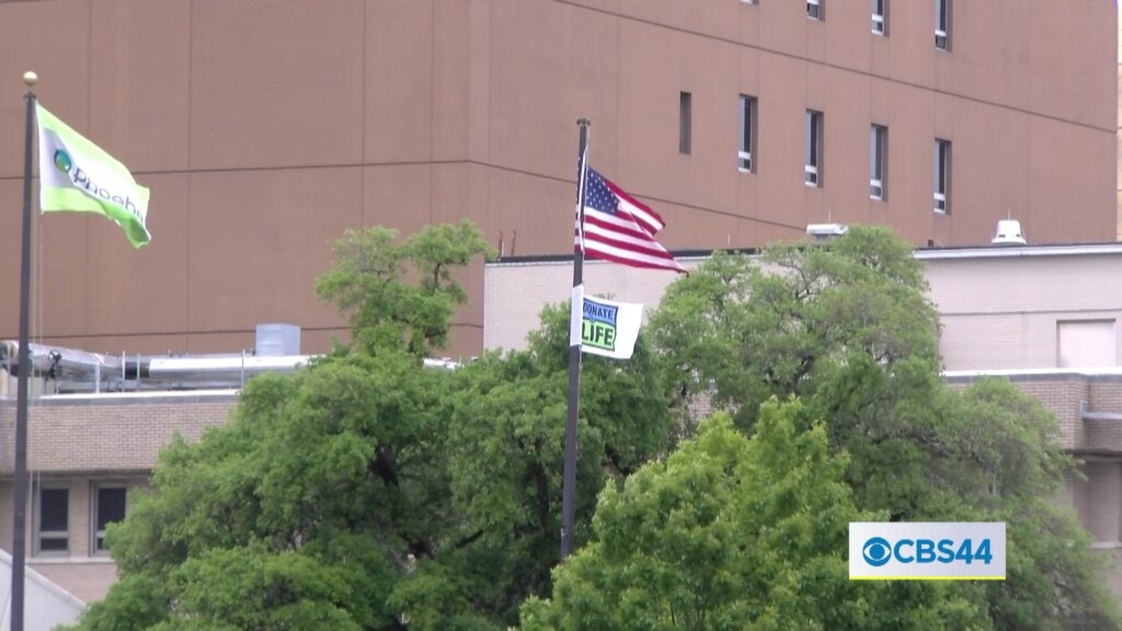 Phoebe Holds Donate Life Flag Raising Ceremony To Promote Organ Donation For Organ Donor Awareness Month