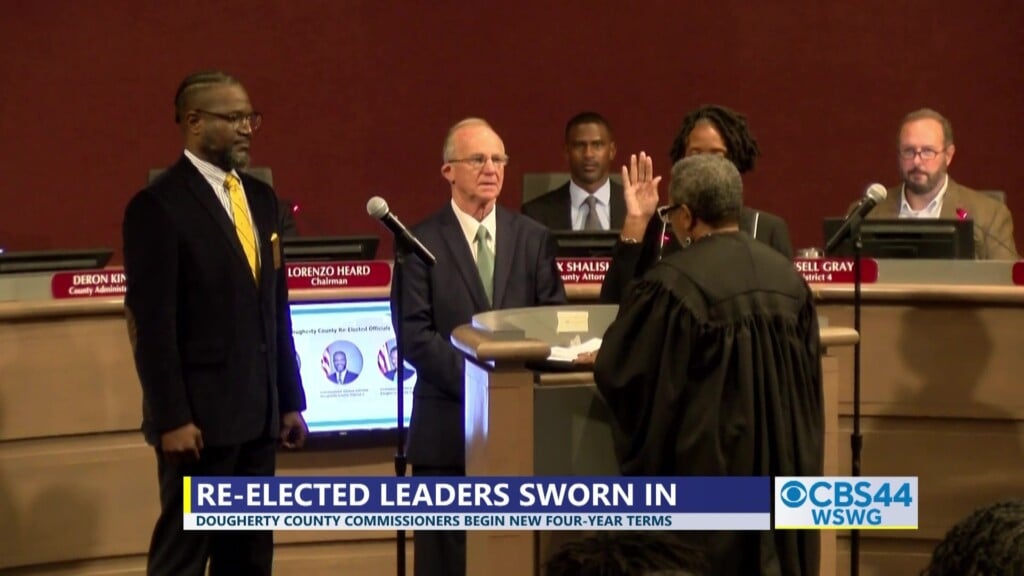 Gabe Re Elected City Commissioners Sworn In