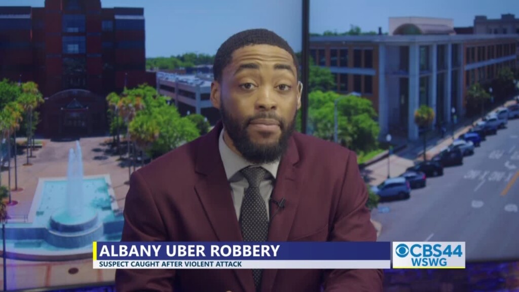 Albany Uber Reader On Cam