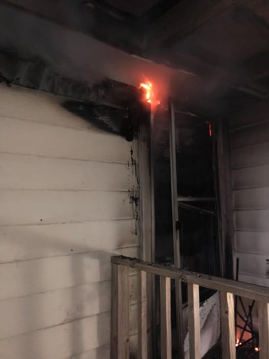 Strucutre Fire On E Gordon