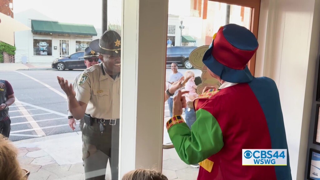 Gabe Crisp Sumter Co Sheriffs Scoops Ice Cream Sales Contest