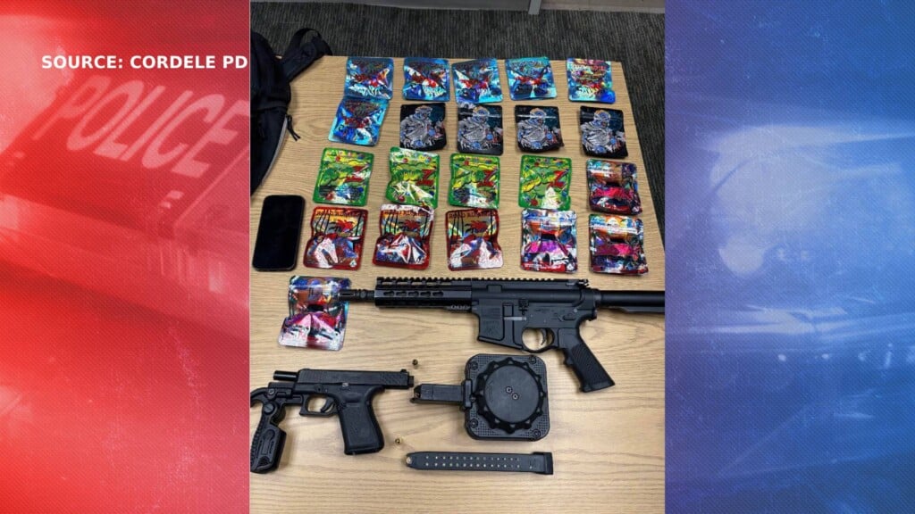 Stolen Ar 15 Pistol Glock With Illegal Switch Drugs Crash Recovered By Police In Cordele