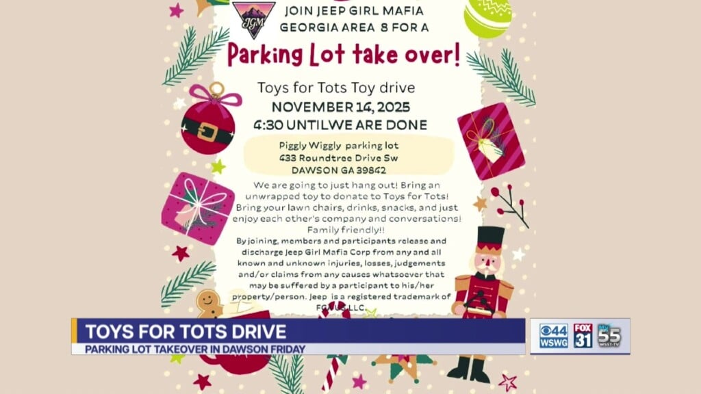 Jeep Girl Mafia Georgia Chapter Area 8 Parking Lot Takeover Toys For Tots Drive Dawson