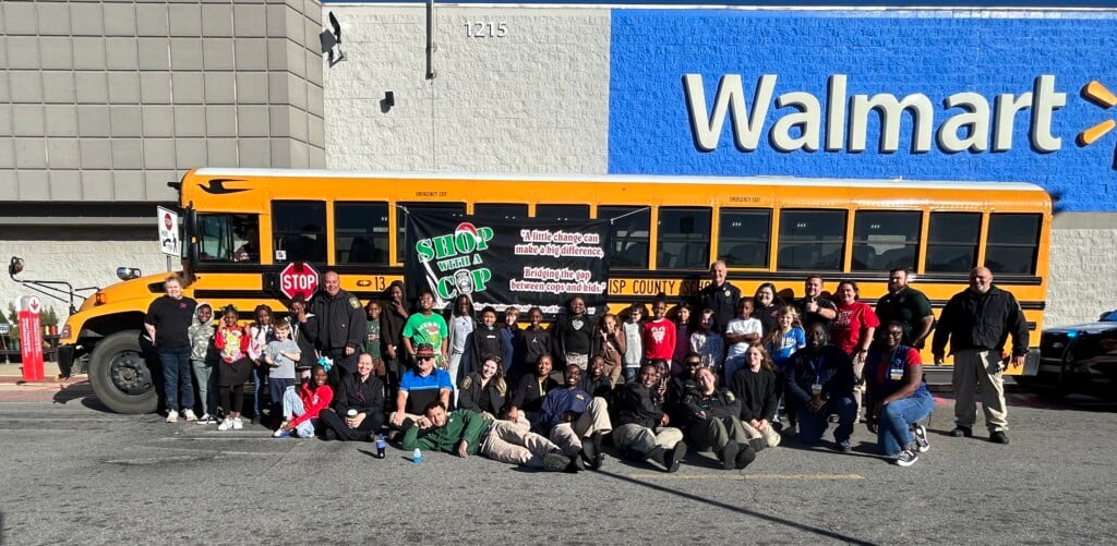 Cordele Police Department Shop With A Cop