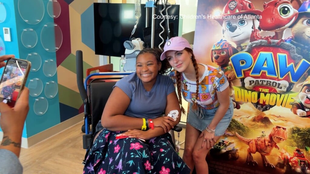 Atlanta Actress Mckenna Grace At Childrens' Hospital 