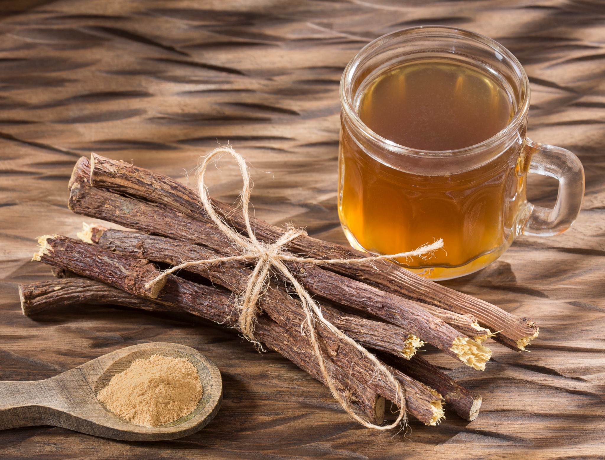 Licorice And Slippery Elm Tea Are Best For A Sore Throat Spirit of